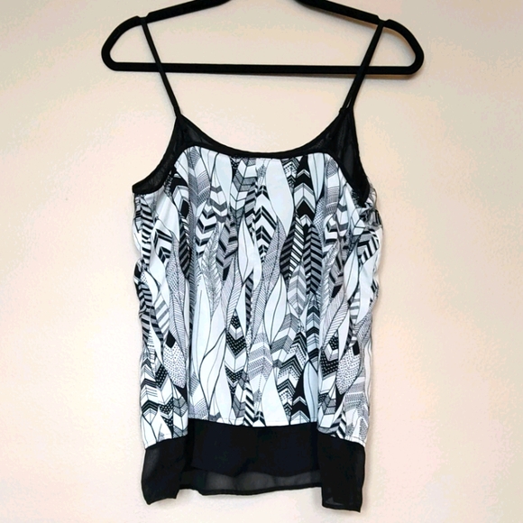 Daniel Rainn Tank Top Size M Feathers Pattern - Picture 2 of 3